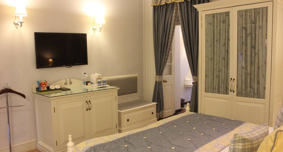 Hotel Camel View, Mussoorie 5